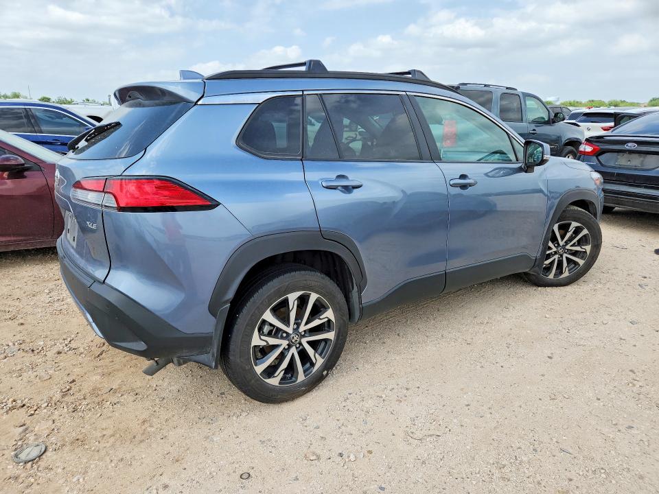 2024 Toyota Corolla cross VIN 7MUDAAAG4RV089622 COPART salvage auction — SIDE, Tx - Salvage Vehicle Title, sold $8,500 on 2026-07-16 (photo 3)