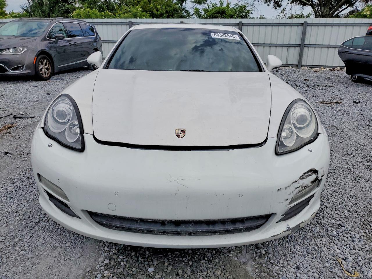 2010 Porsche Panamera VIN WP0AB2A7XAL061412 COPART salvage auction — Minor Dent/Scratches, FL - CERT OF TITLE-REBUILT, sold $4,000 on 2026-07-03 (photo 5)
