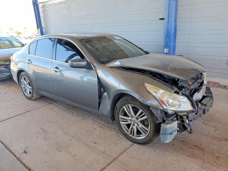 2015 Infiniti VIN JN1CV6AP8FM500246 COPART salvage auction — FRONT END, AZ - CERT OF TITLE - SALVAGE, sold $175 on 2026-07-21 (photo 4)
