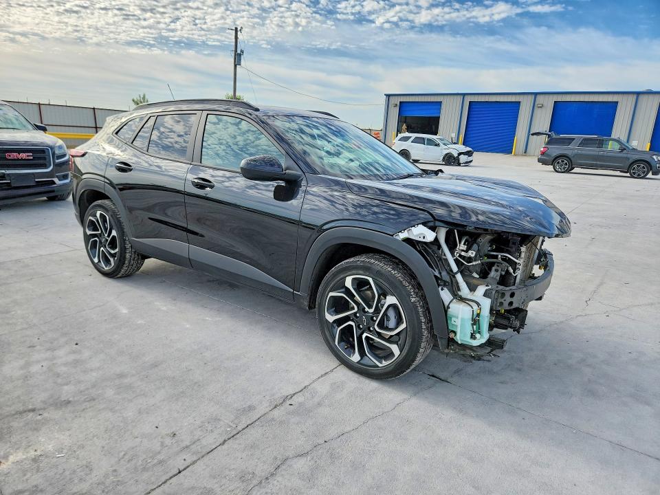 2025 Chevrolet VIN KL77LJEP5SC205006 COPART salvage auction — FRONT END, Tx - Salvage Vehicle Title, sold $7,100 on 2026-07-10 (photo 4)