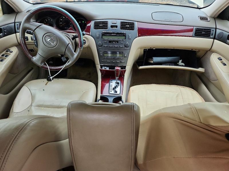 2003 Lexus Es 300 VIN JTHBF30G130148344 COPART salvage auction — HAIL, Mo - Salvage Certificate Of Title, sold $450 on 2026-07-13 (photo 8)