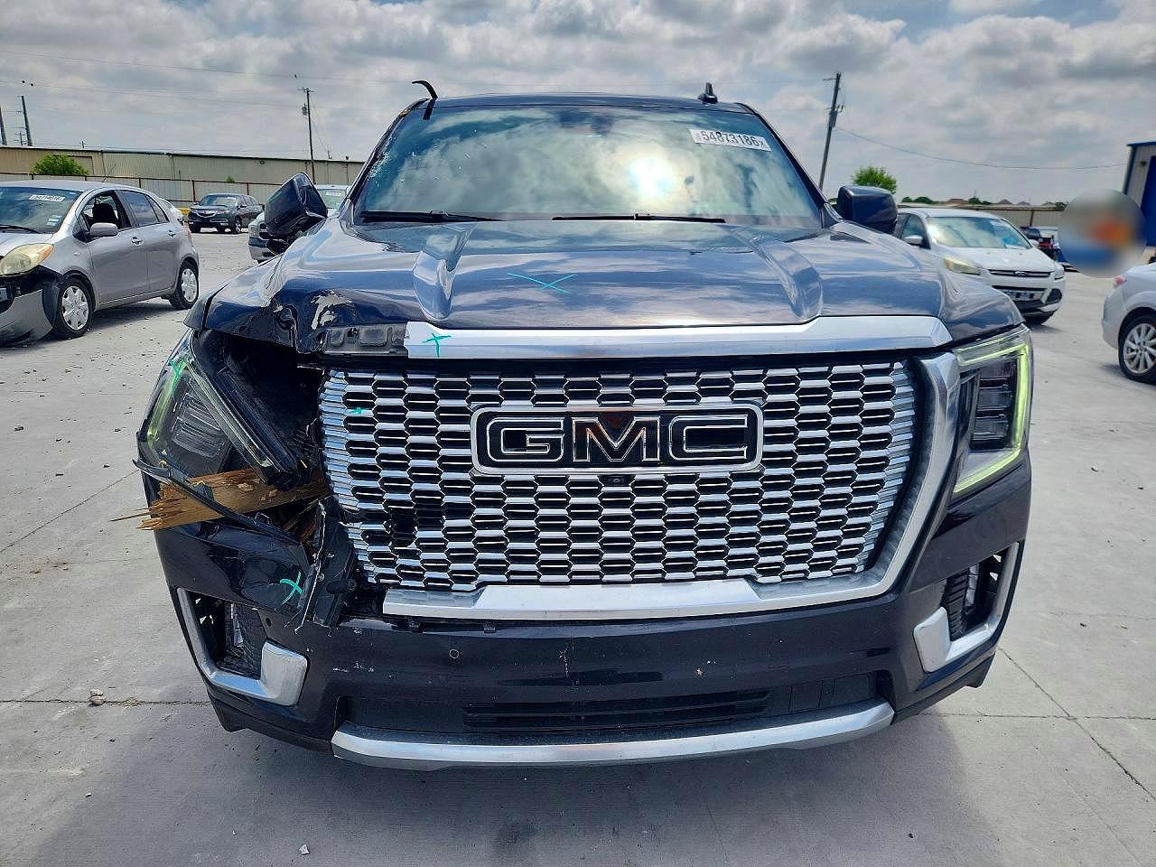 2023 GMC Yukon XL VIN 1GKS2JKT6PR335581 COPART salvage auction — Front End, TX - SALVAGE VEHICLE TITLE, sold $33,500 on 2026-07-02 (photo 5)