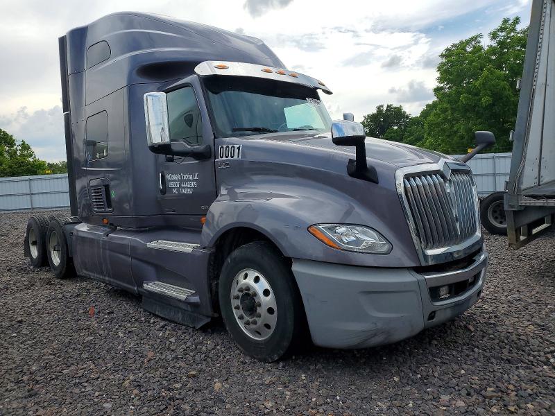 2021 International Lt VIN 3HSDZTZR5MN347547 COPART salvage auction — MINOR DENT/SCRATCHES, KS - CERTIFICATE OF TITLE, sold $16,900 on 2026-07-28 (photo 1)