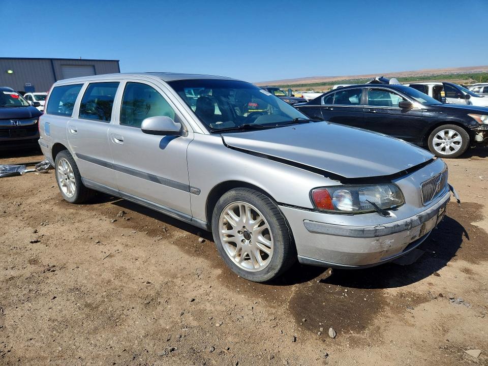 2002 Volvo V70 VIN YV1SW58D922239902 COPART salvage auction — FRONT END, Nm - Cert Of Title-Salvage, sold $200 on 2026-07-20 (photo 4)