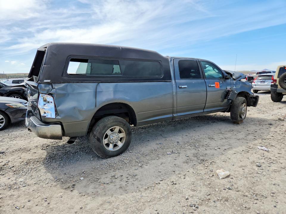 2012 Dodge Ram VIN 3C63D3HL1CG127753 COPART salvage auction — ROLLOVER, Ut - Salvage Certificate, sold $1,200 on 2026-08-21 (photo 3)