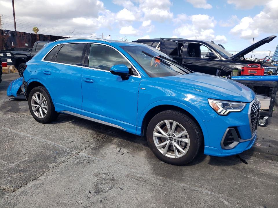 2023 Audi Q3 VIN WA1DECF35P1128674 COPART salvage auction — REAR END, Ca - Salvage Certificate, sold $9,300 on 2026-07-15 (photo 4)