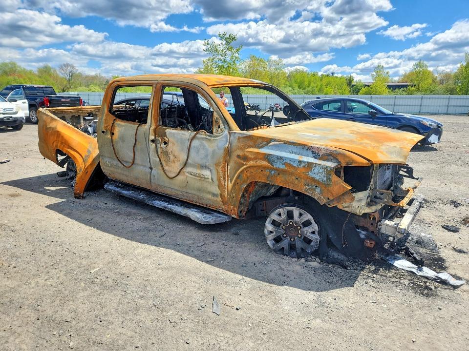 2021 Toyota Tacoma VIN 5TFCZ5AN1MX282625 COPART salvage auction — BURN, Ma - Cert Of Title-Salvage, sold $125 on 2026-07-08 (photo 4)