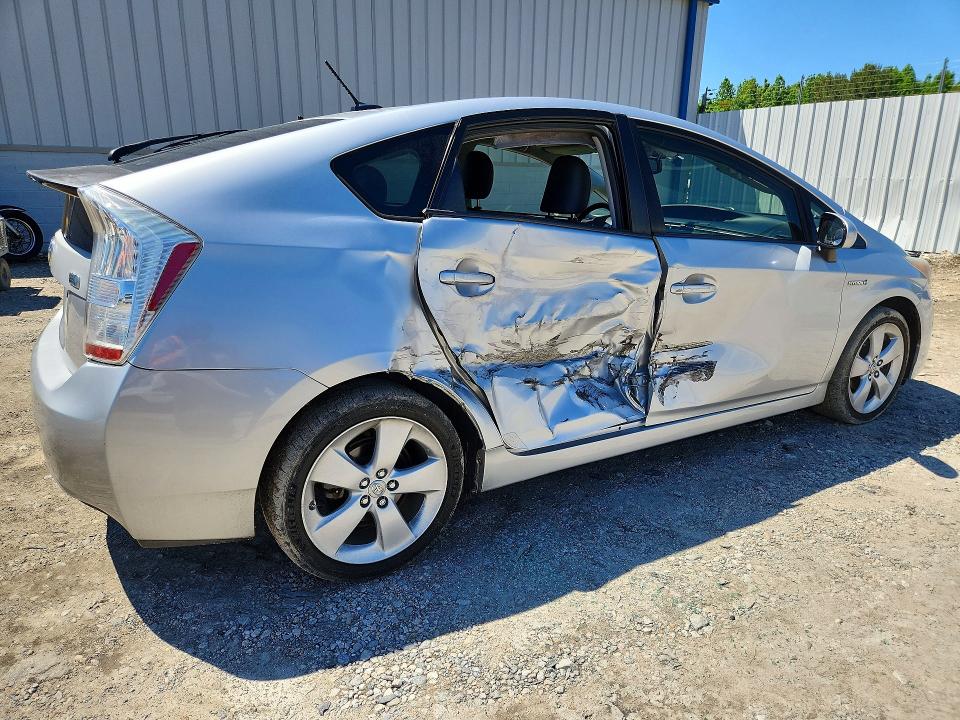2010 Toyota Prius v VIN JTDKN3DU0A1034072 COPART salvage auction — SIDE, Va - Cert Of Title - Salvage, sold $1,900 on 2026-07-28 (photo 3)