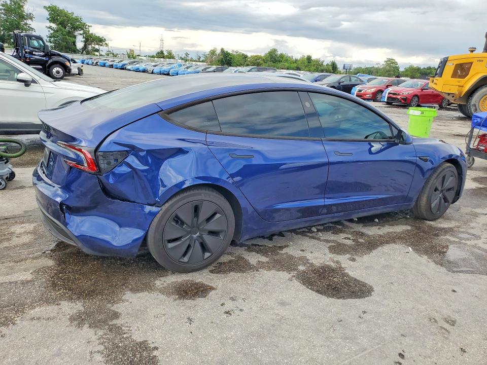 2025 Tesla Model 3 VIN 5YJ3E1EA8SF951735 COPART salvage auction — REAR END, Fl - Cert Of Title Slvg Rebuildable, sold $8,100 on 2026-07-28 (photo 3)