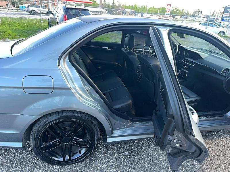 2013 Mercedes-benz C class VIN WDDGF8ABXDA782065 COPART salvage auction — MINOR DENT/SCRATCHES, ON - PERMIT NO BRAND - UNFIT (P), sold $3,300 on 2026-07-15 (photo 6)
