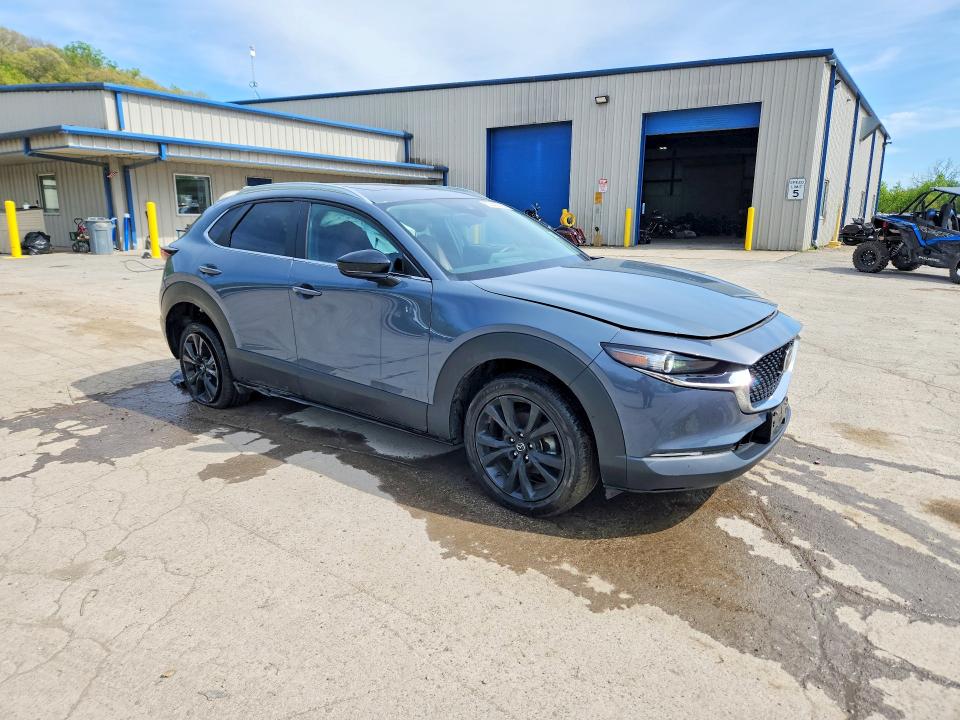 2022 Mazda Cx-30 VIN 3MVDMBCL9NM409043 COPART salvage auction — UNDERCARRIAGE, Pa - Certificate Of Salvage, sold $7,100 on 2026-07-09 (photo 4)