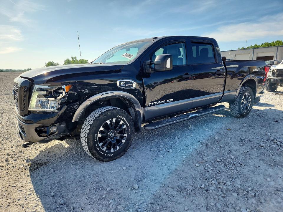 2017 Nissan TITAN VIN 1N6BA1F46HN539756 COPART salvage auction — FRONT END, Mi - Certificate Of Title, sold $10,600 on 2026-07-16 (photo 1)