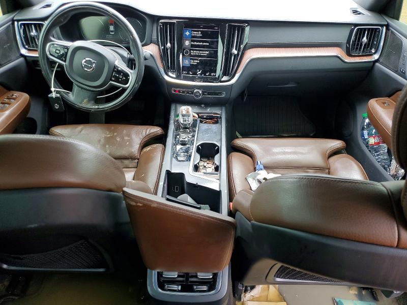 2022 Volvo S60 VIN 7JRL12TLXNG153996 COPART salvage auction — WATER/FLOOD, Tx - Salvage Title-Flood Damage, sold $4,650 on 2026-08-10 (photo 8)
