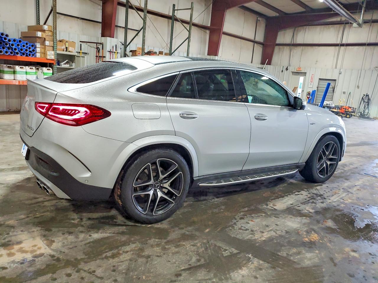 2021 Mercedes-Benz GLE-Class VIN 4JGFD6BB6MA400138 COPART salvage auction — Minor Dent/Scratches, MT - DEALER ONLY CLEAN TITLE (P), sold $48,500 on 2026-07-08 (photo 3)