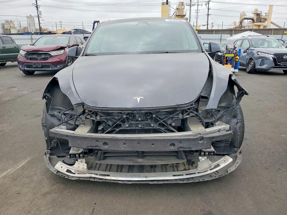 2024 Tesla Model y VIN 7SAYGDEE7RF036070 COPART salvage auction — FRONT END, Ca - Salvage Certificate, sold $9,800 on 2026-07-27 (photo 5)