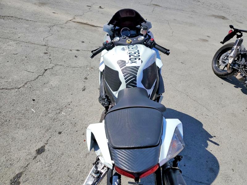 2023 Suzuki Gsx-r VIN JS1GR7MA6P7100714 COPART salvage auction — SIDE, Az - Cert Of Title - Salvage, sold $2,500 on 2026-07-16 (photo 6)