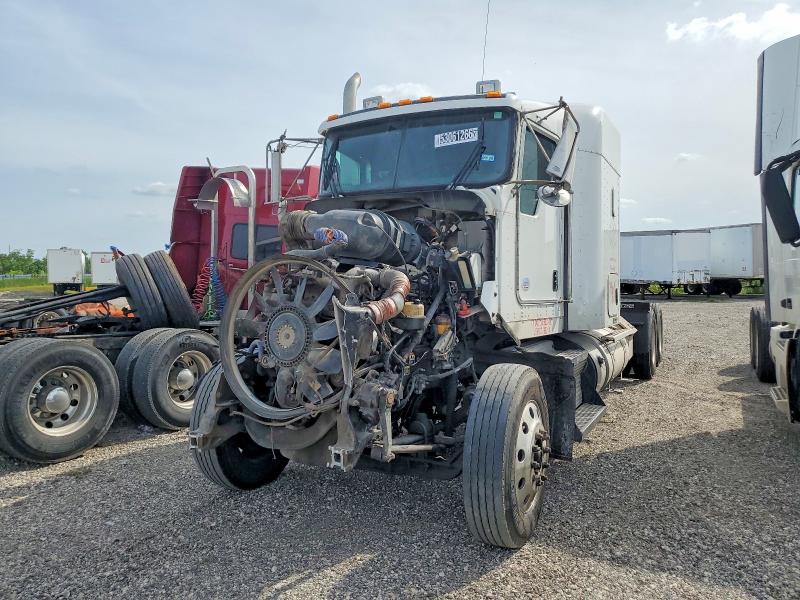 2014 Kenworth T800 VIN 1XKDDP8X2EJ411261 COPART salvage auction — FRONT END, TX - NONREPAIRABLE TITLE, sold $4,100 on 2026-07-09 (photo 2)