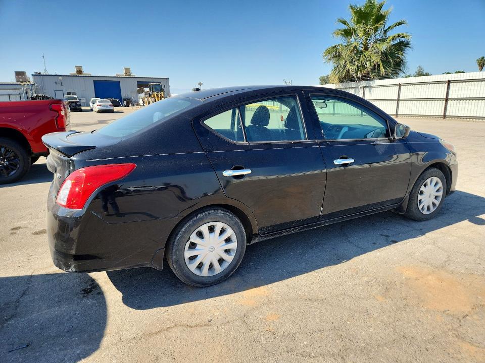 2015 Nissan Versa VIN 3N1CN7AP3FL820798 COPART salvage auction — MINOR DENT/SCRATCHES, Wa - Vehicle Cert Of Ownership-Titl, sold $575 on 2026-07-10 (photo 3)