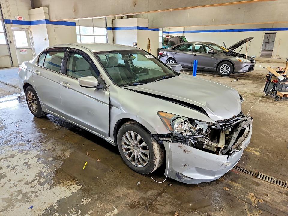 2008 Honda Accord VIN 1HGCP26338A059797 COPART salvage auction — FRONT END, VA - CERT OF TITLE - SALVAGE, sold $400 on 2026-07-02 (photo 4)