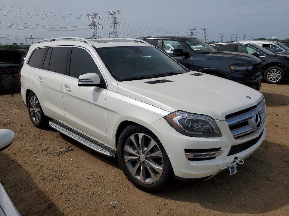 2013 Mercedes-benz VIN 4JGDF7CEXDA226302 COPART salvage auction — FRONT END, Il - Salvage Certificate, sold $2,700 on 2026-07-02 (photo 4)