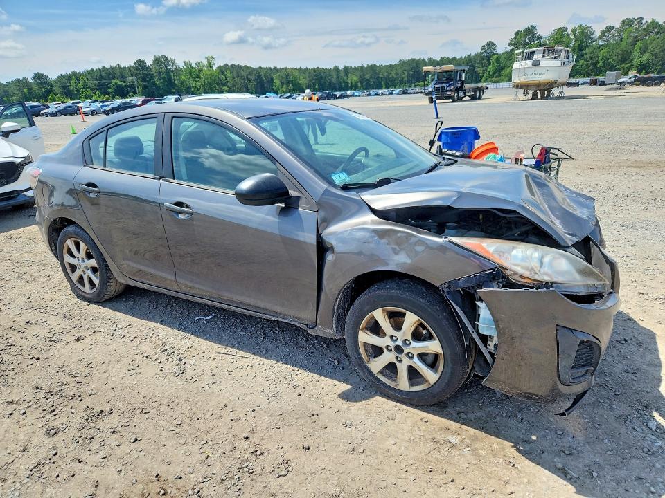 2010 Mazda 3 VIN JM1BL1SF0A1256755 COPART salvage auction — FRONT END, Nc - Salvage Certificate Of Title, sold $275 on 2026-07-13 (photo 4)