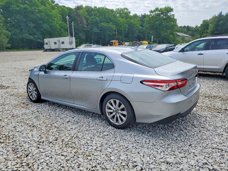 2019 Toyota Camry VIN 4T1B11HKXKU797401 COPART salvage auction — FRONT END, Salvage Title, sold $3,800 on 2026-07-29 (photo 2)