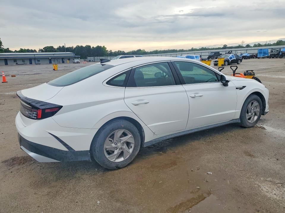 2025 Hyundai Sonata VIN KMHL24JA0SA498845 COPART salvage auction — FRONT END, Sc - Cert Of Title-Salvage, sold $9,100 on 2026-07-06 (photo 3)