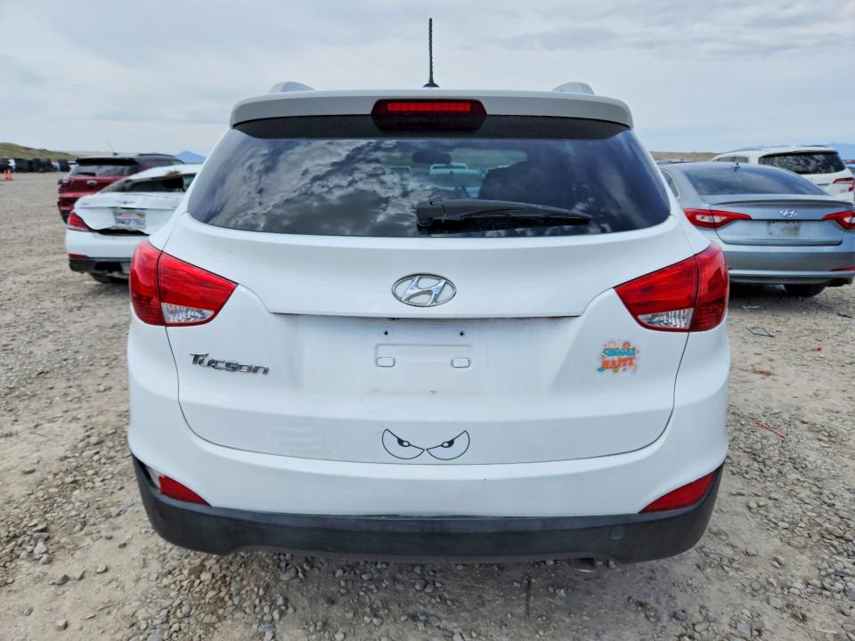 2015 Hyundai VIN KM8JU3AG2FU085409 COPART salvage auction — FRONT END, Ut - Salvage Certificate, sold $1,250 on 2026-07-24 (photo 6)