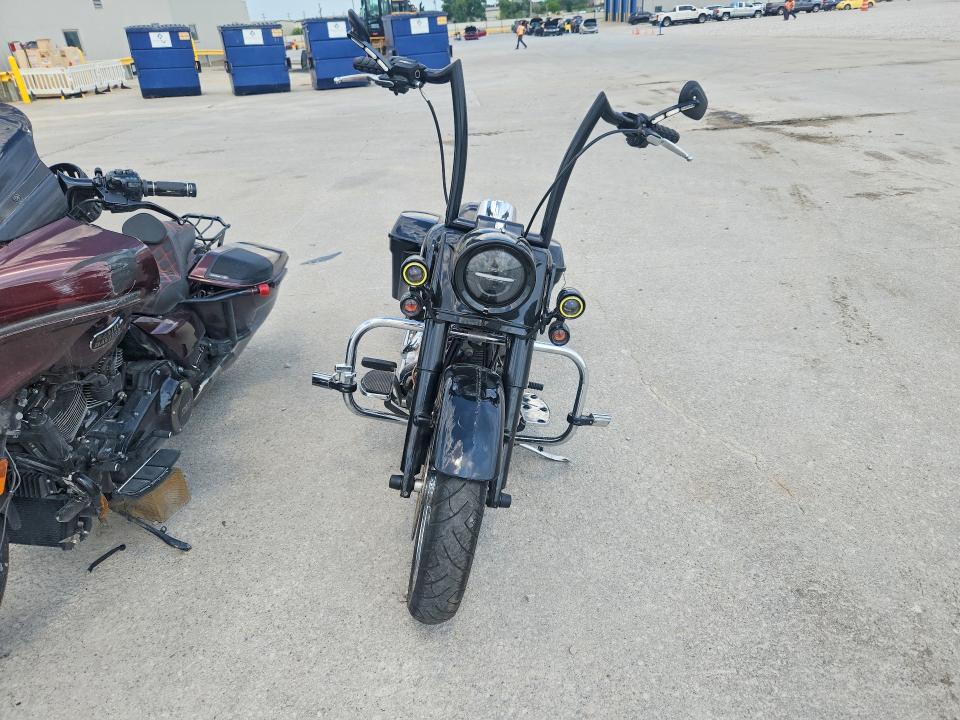 2015 Harley-davidson Fl VIN 1HD1FHM14FB615408 COPART salvage auction — VANDALISM, Ok - Cert Of Title-Recovered Theft, sold $3,000 on 2026-07-02 (photo 2)