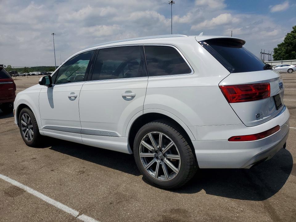 2019 Audi Q7 VIN WA1LAAF70KD023577 COPART salvage auction — MINOR DENT/SCRATCHES, Va - Certificate Of Title, sold $11,600 on 2026-07-08 (photo 2)
