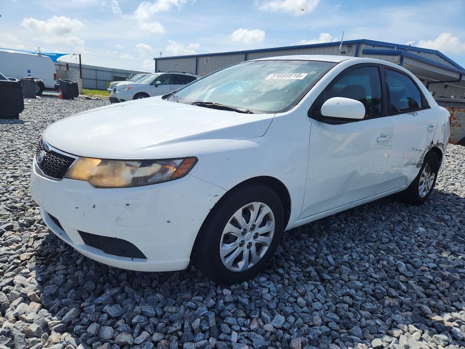 2011 Kia Forte VIN KNAFT4A28B5460728 COPART salvage auction — SIDE, FL - CERT OF TITLE SLVG REBUILDABLE, sold $425 on 2026-07-14 (photo 1)