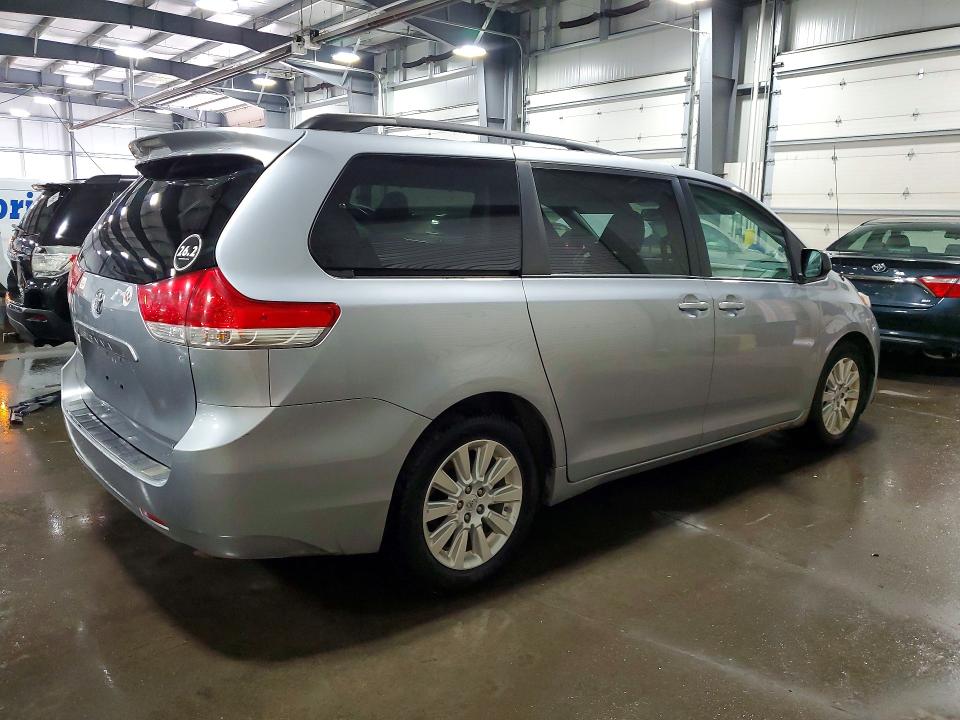 2011 Toyota Sienna VIN 5TDJK3DC3BS027455 COPART salvage auction — SIDE, Mn - Cert Of Title-Prior Salvage, sold $2,050 on 2026-07-07 (photo 3)