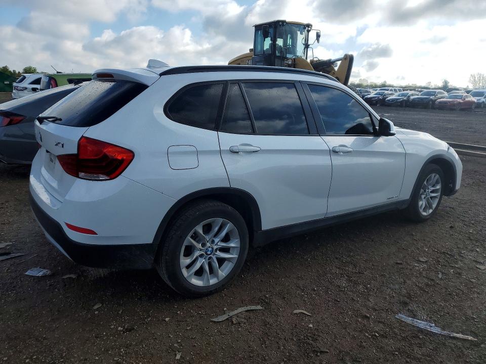 2015 BMW VIN WBAVL1C58FVY28204 COPART salvage auction — FRONT END, Il - Salvage Certificate, sold $825 on 2026-07-07 (photo 3)