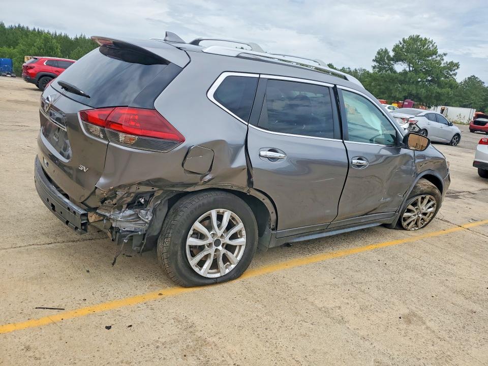 2019 Nissan Rogue VIN KNMAT2MT2KP514258 COPART salvage auction — REAR END, Sc - Cert Of Title-Salvage, sold $1,850 on 2026-07-31 (photo 3)