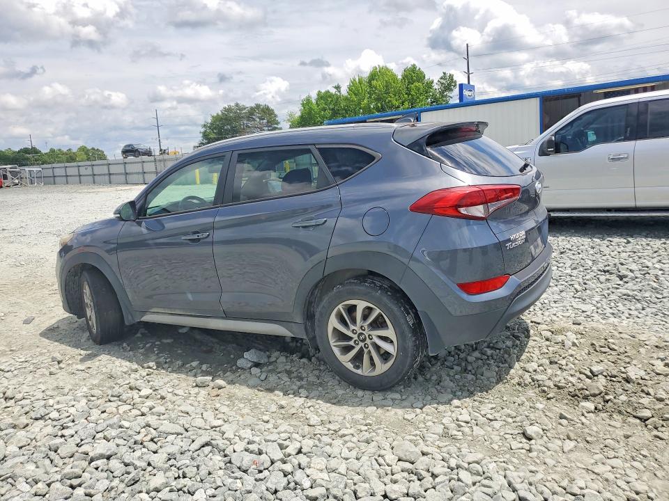 2018 Hyundai Tucson VIN KM8J33A49JU711717 COPART salvage auction — NORMAL WEAR, NC - DEALER ONLY CLEAN TITLE, sold $5,500 on 2026-07-29 (photo 2)