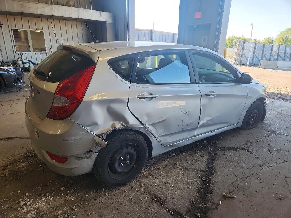 2017 Hyundai Accent VIN KMHCT5AE7HU326390 COPART salvage auction — REAR END, Wi - Junked Vehicle Bill Of Sale, sold $600 on 2026-07-20 (photo 3)