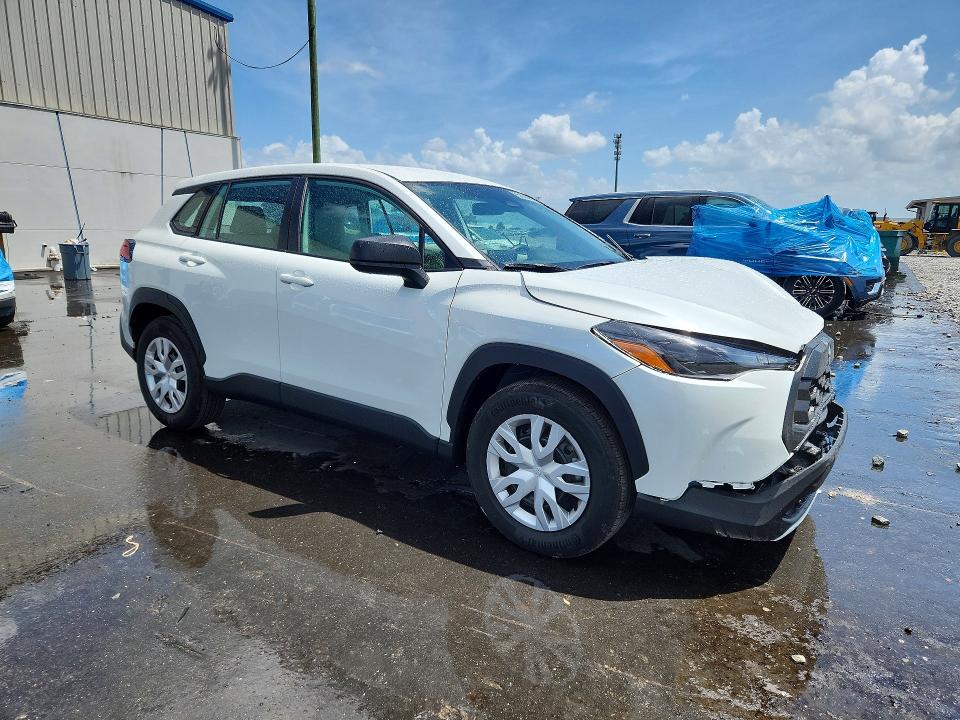 2026 Toyota Corolla cross VIN 7MUAAAAG4TV191688 COPART salvage auction — FRONT END, Fl - Cert Of Title Slvg Rebuildable, sold $9,300 on 2026-07-15 (photo 4)