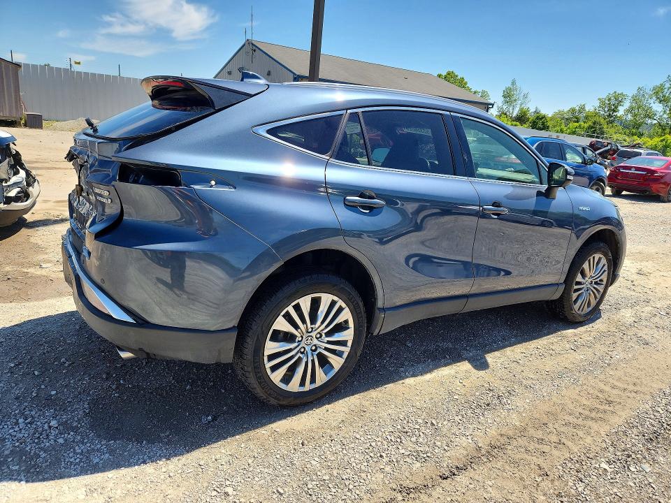 2021 Toyota Venza VIN JTEAAAAH7MJ004537 COPART salvage auction — REAR END, In - Cert Of Title-Salvage Title, sold $9,600 on 2026-07-24 (photo 3)