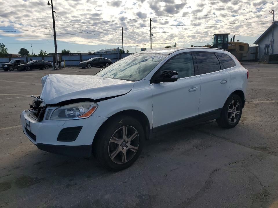 2012 Volvo Xc60 VIN YV4902DZ4C2310556 COPART salvage auction — FRONT END, ID - SALVAGE CERTIFICATE OF TITLE, sold $675 on 2026-07-09 (photo 1)