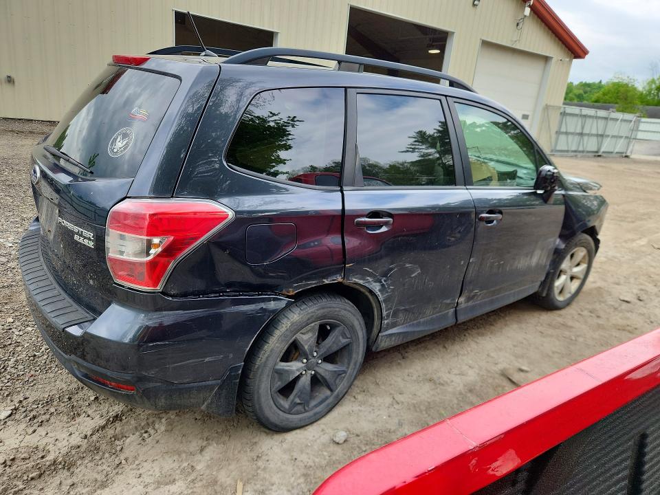 2015 Subaru Forester VIN JF2SJADC3FH584311 COPART salvage auction — FRONT END, Vt - Certificate Of Title, sold $175 on 2026-07-06 (photo 3)