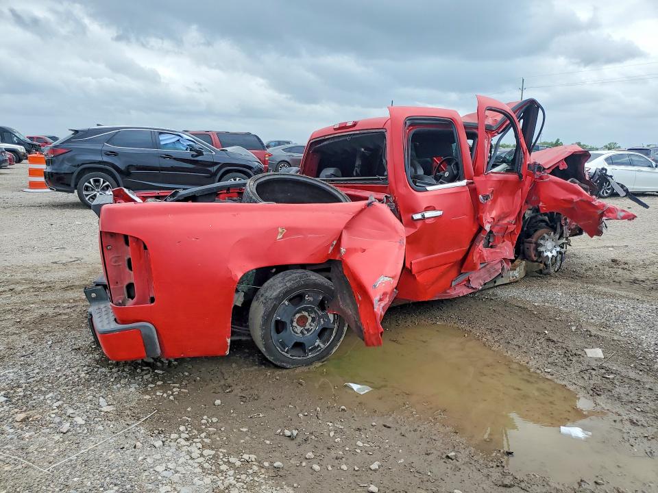 2007 Chevrolet Silverado VIN 3GCEC13C77G521537 COPART salvage auction — ALL OVER, Tx - Salvage Vehicle Title, sold $450 on 2026-07-02 (photo 3)