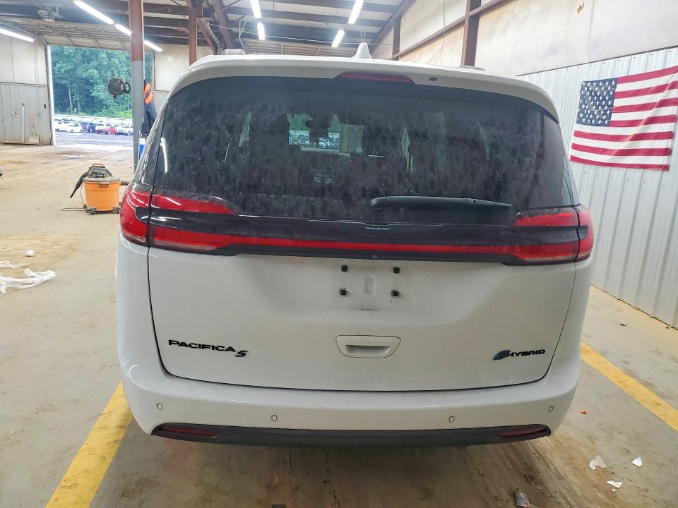 2021 Chrysler VIN 2C4RC1S75MR526828 COPART salvage auction — SIDE, Nc - Salvage Certificate Of Title, sold $4,450 on 2026-07-29 (photo 6)
