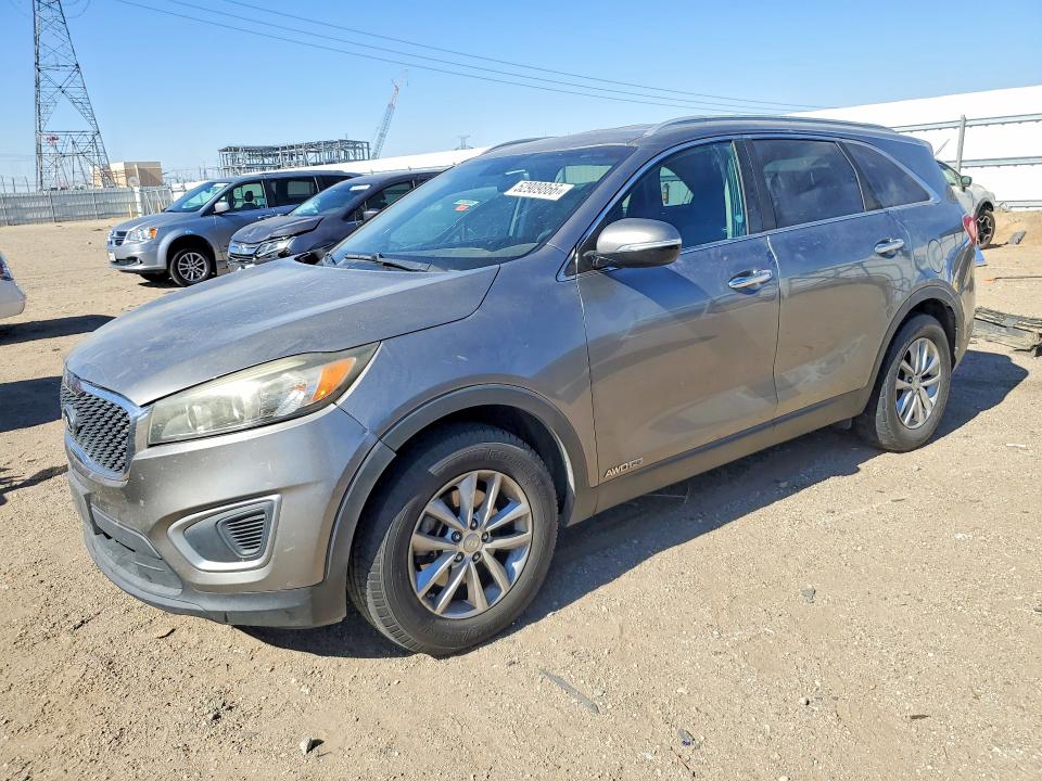 2016 Kia Sorento VIN 5XYPGDA53GG177562 COPART salvage auction — SIDE, CA - DIS/DLR/EXP ONLY CLEAN TITLE, sold $900 on 2026-07-20 (photo 1)