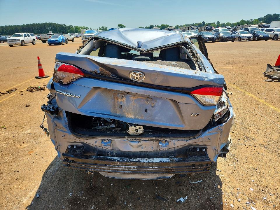 2022 Toyota Corolla VIN JTDEPMAE5NJ191841 COPART salvage auction — ALL OVER, Tx - Salvage Vehicle Title, sold $350 on 2026-07-13 (photo 6)