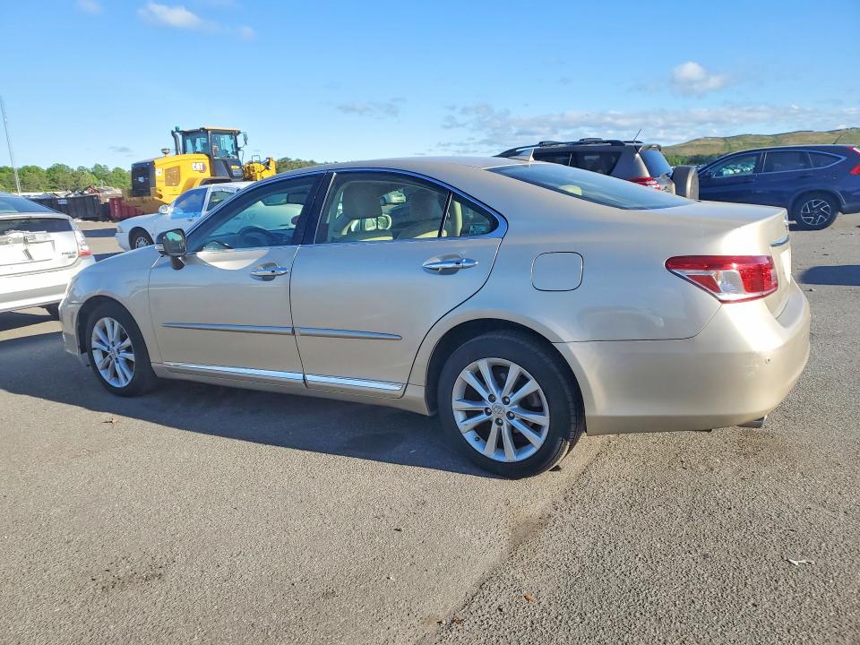 2012 Lexus VIN JTHBK1EG8C2494548 COPART salvage auction — MINOR DENT/SCRATCHES, Ny - Certificate Of Title, sold $650 on 2026-07-27 (photo 2)