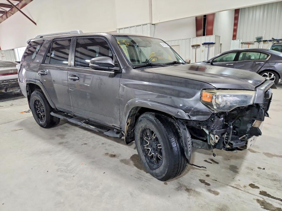 2016 Toyota 4runner VIN JTEZU5JR3G5120051 COPART salvage auction — FRONT END, TX - SALVAGE VEHICLE TITLE (P), sold $8,600 on 2026-07-08 (photo 4)