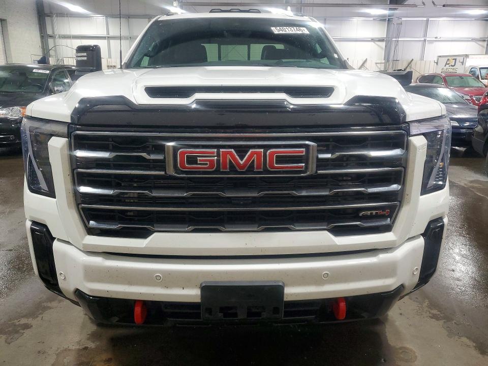 2025 Gmc SIERRA VIN 1GT4UVEY3SF184030 COPART salvage auction — SIDE, MN - CERT OF TITLE-SALVAGE, sold $40,250 on 2026-07-21 (photo 5)