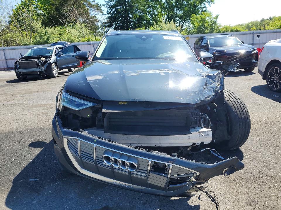 2019 Audi E-tron VIN WA1VABGE5KB021007 COPART salvage auction — FRONT END, Pa - Certificate Of Salvage, sold $4,000 on 2026-07-07 (photo 5)