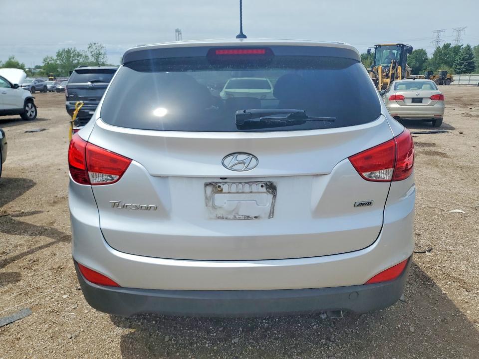 2015 Hyundai Tucson VIN KM8JTCAF3FU986024 COPART salvage auction — FRONT END, Il - Salvage Certificate, sold $1,450 on 2026-07-28 (photo 6)