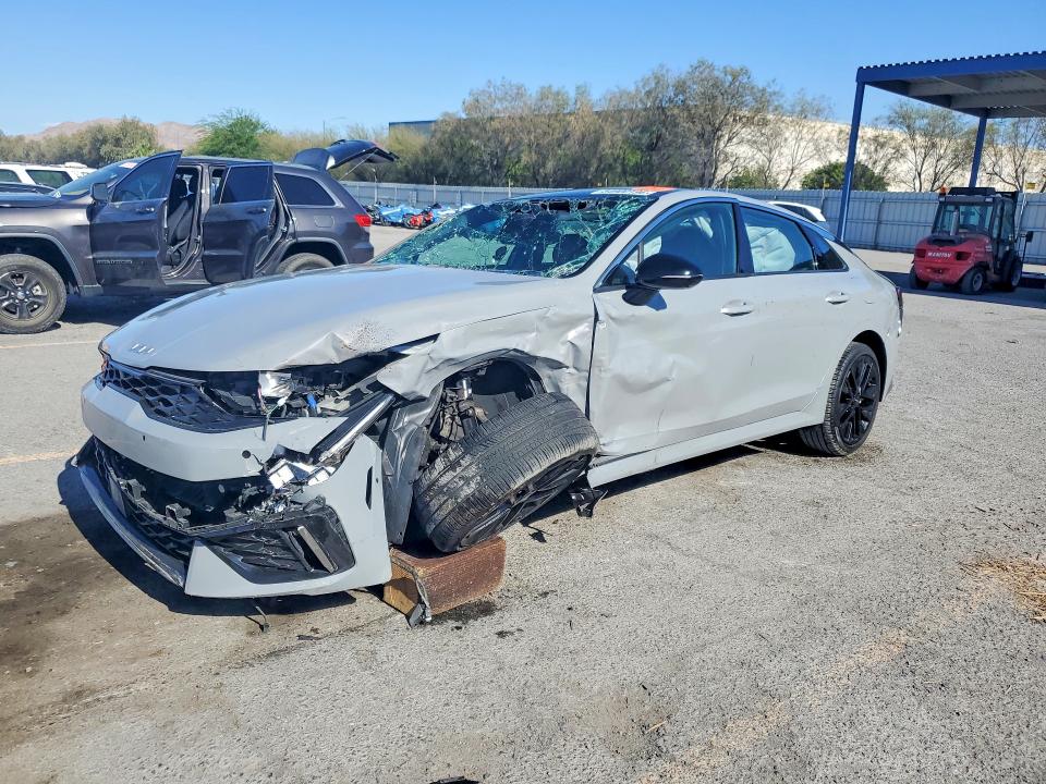 2025 Kia VIN KNAG44J85S5325826 — COPART salvage auction photo